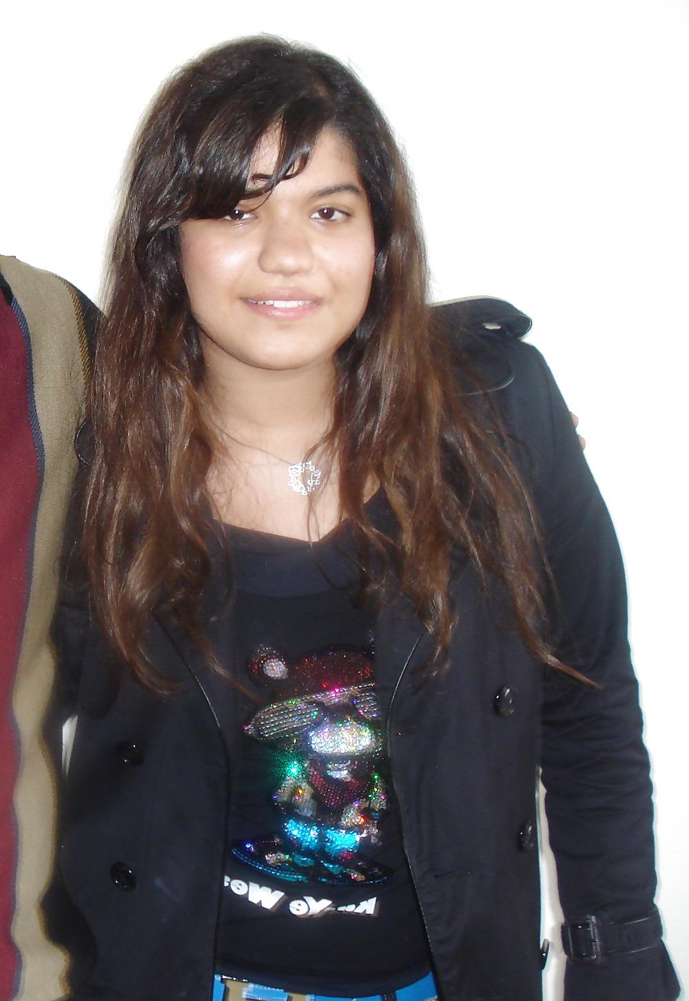 10P Mehaa Morocco Girl Cum On Her