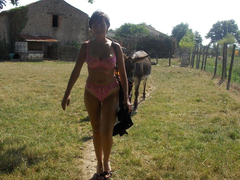 14P Pretty mexican girl