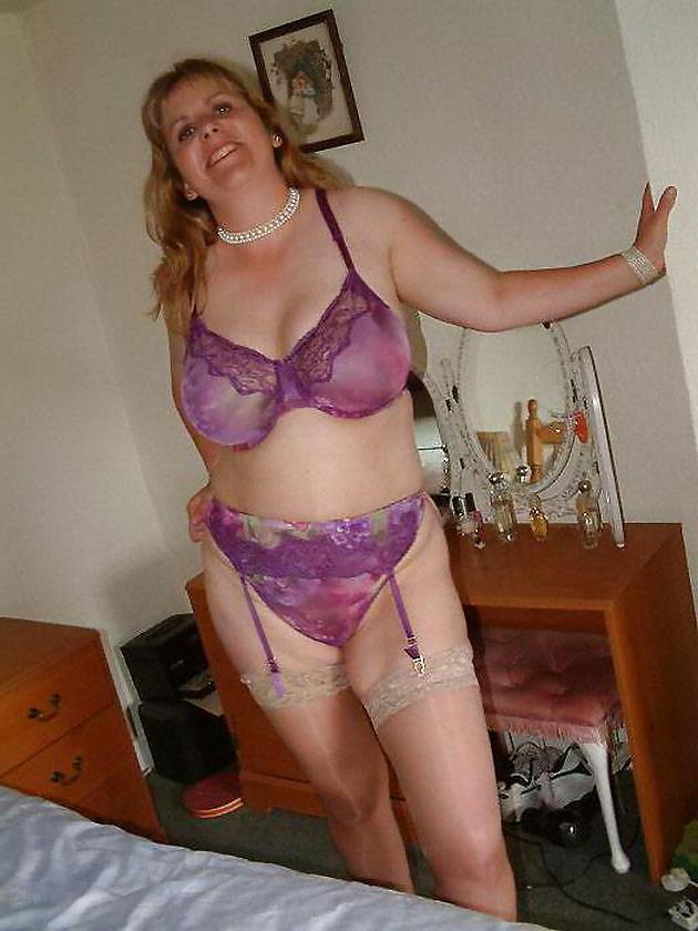 25P Mature Bra