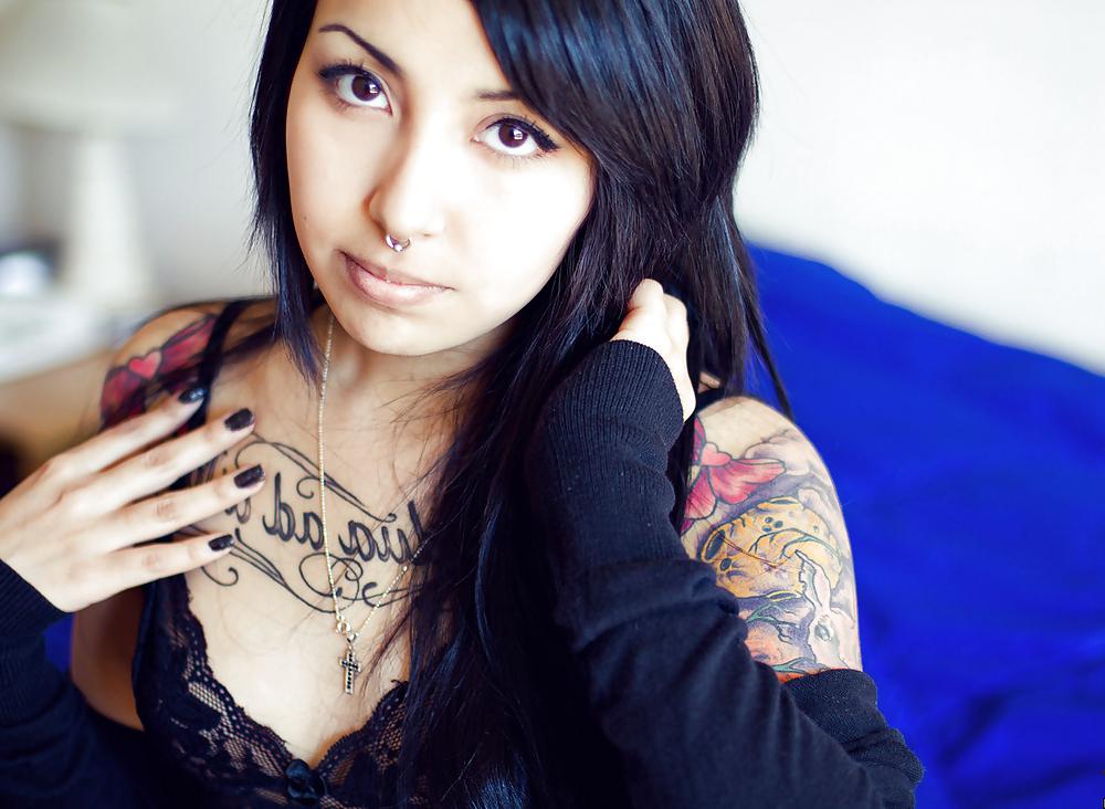 25P SG Chilena, Stigmata - In Your Room
