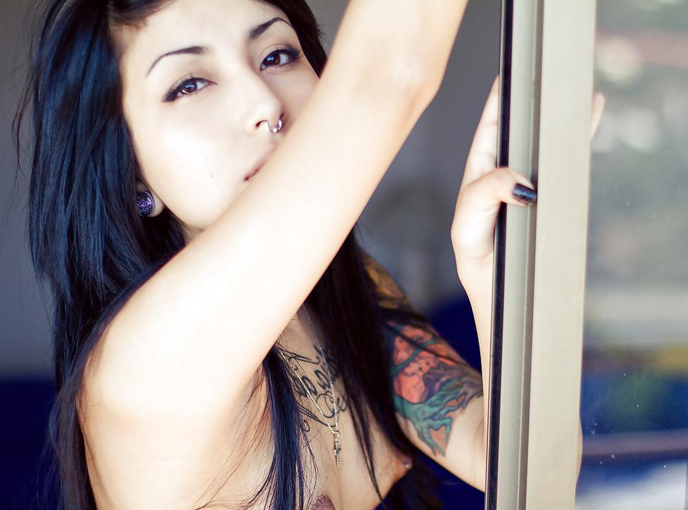 25P SG Chilena, Stigmata - In Your Room