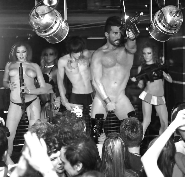 25P Real Stripp Show of Naked DJ (CFNM) II