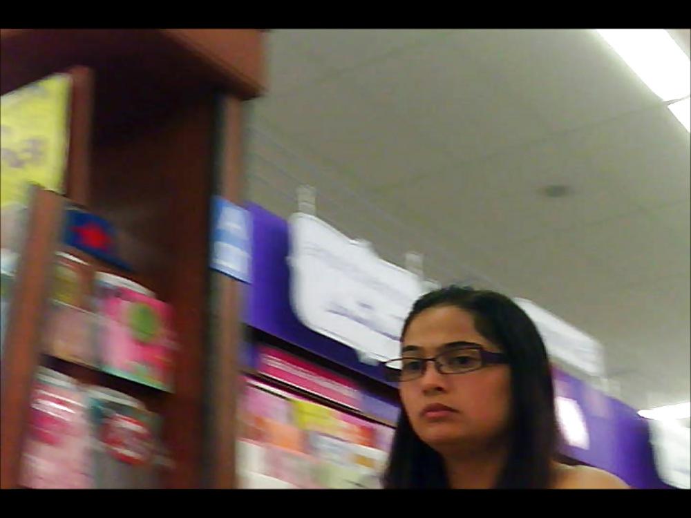 20P Latino Teen Face & Ass