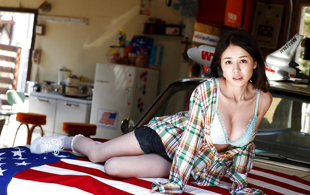 25P Aimi Yoshikawa - 02 Japanese Pretty Girl