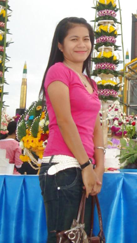 11P Lovely Thai Girl 20 y.o.