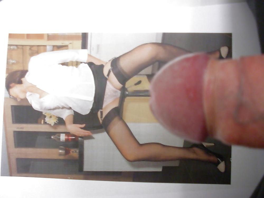 6P Cum on my photo's..
