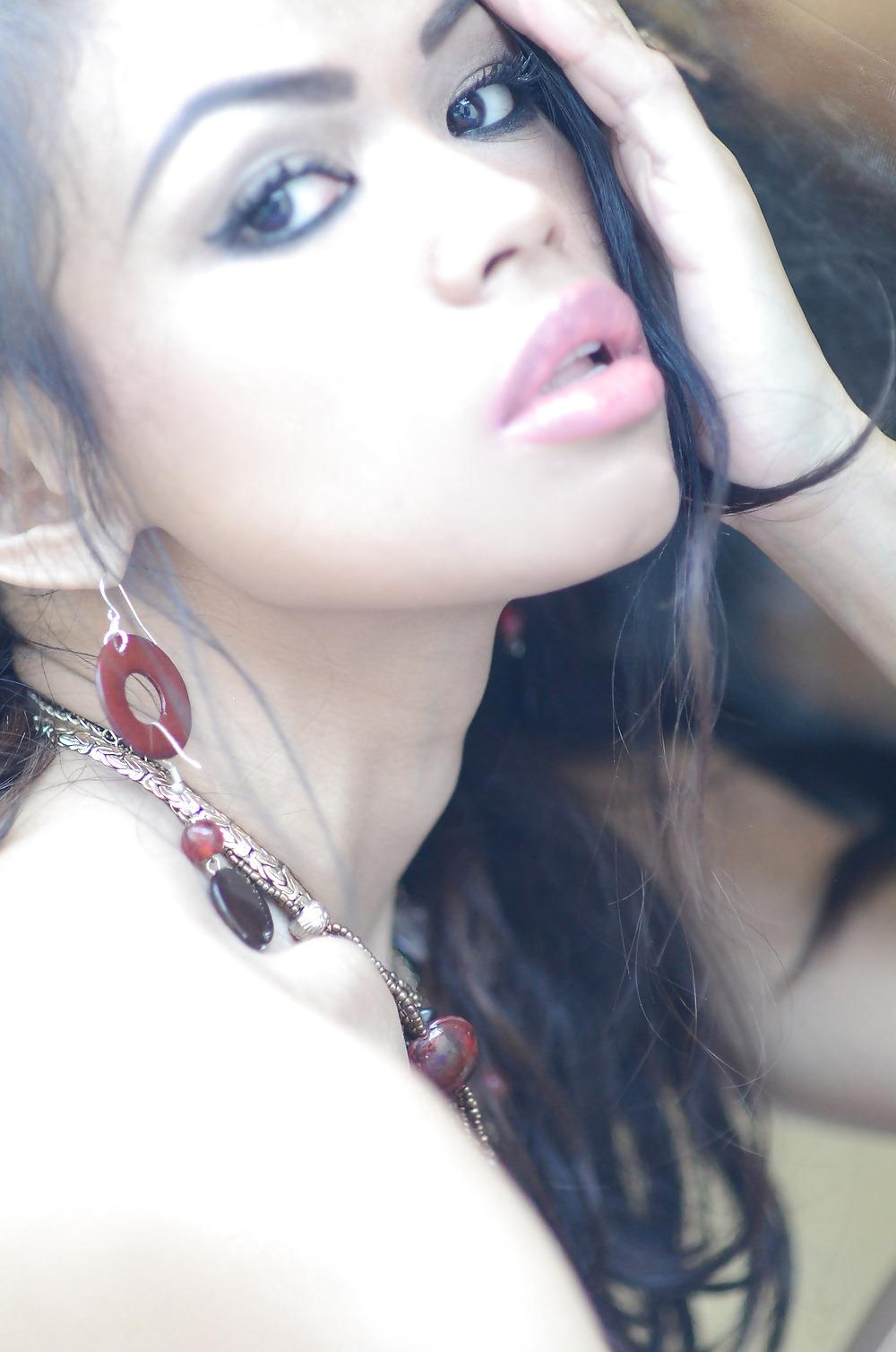 17P Armie: Asian with nice bolt on tits!