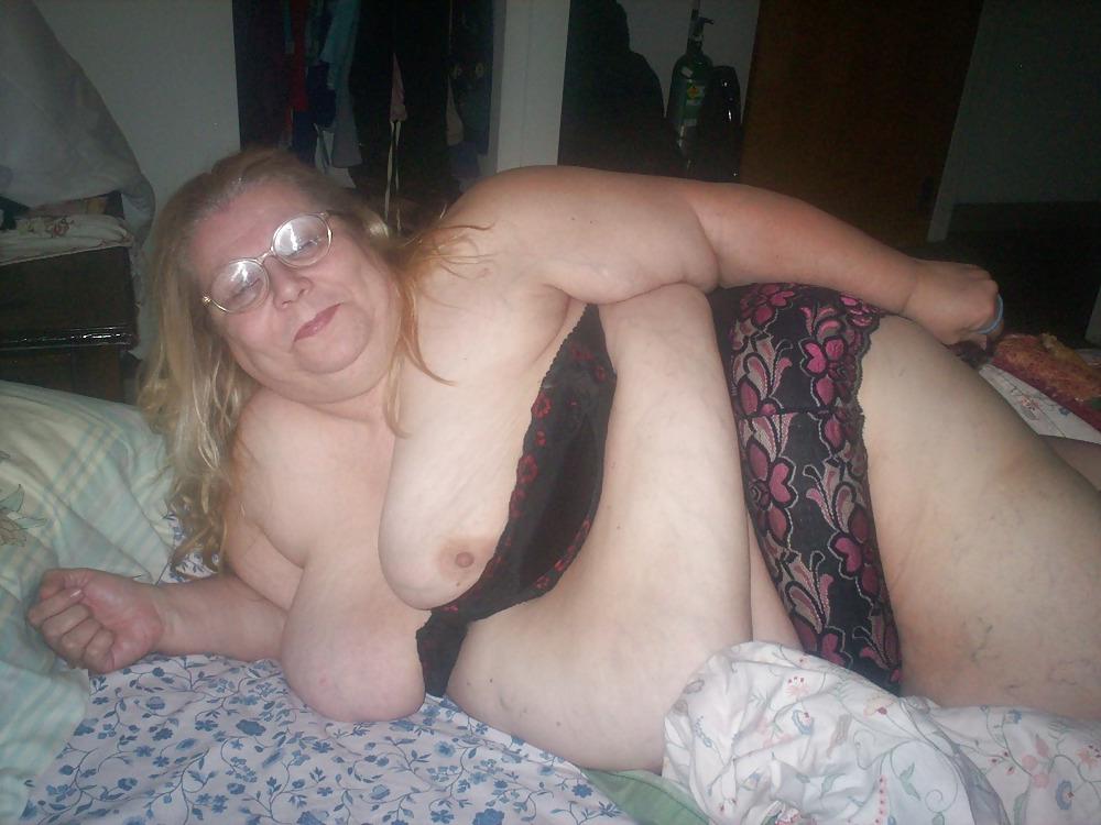10P Her in the bed room pt 2