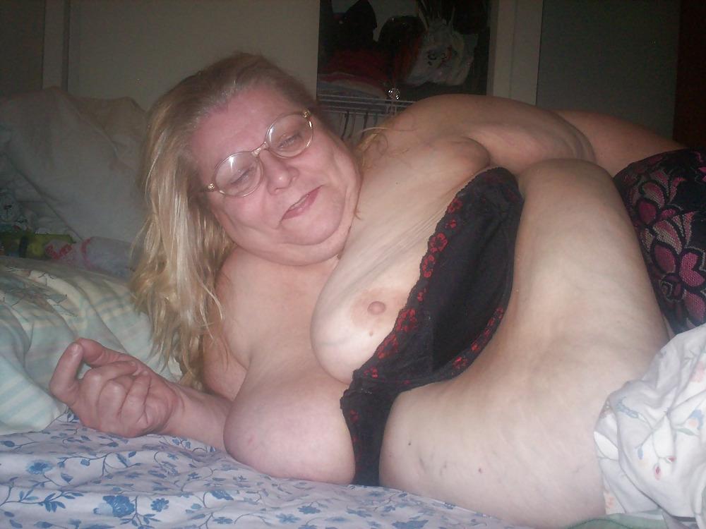 10P Her in the bed room pt 2