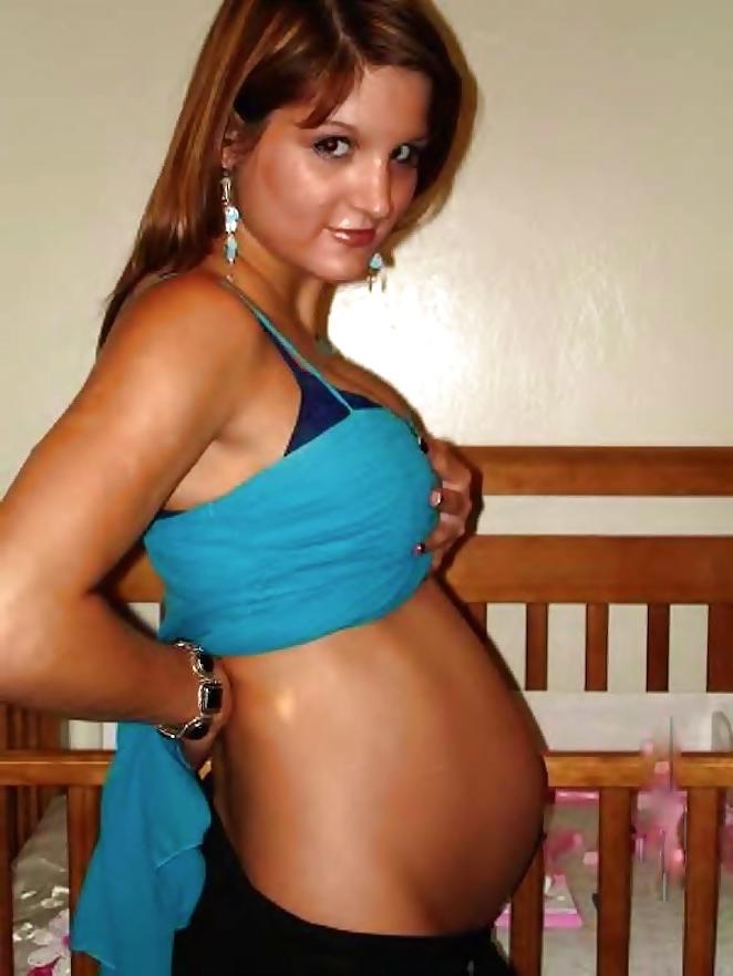 20P Pretty and Pregnant 9