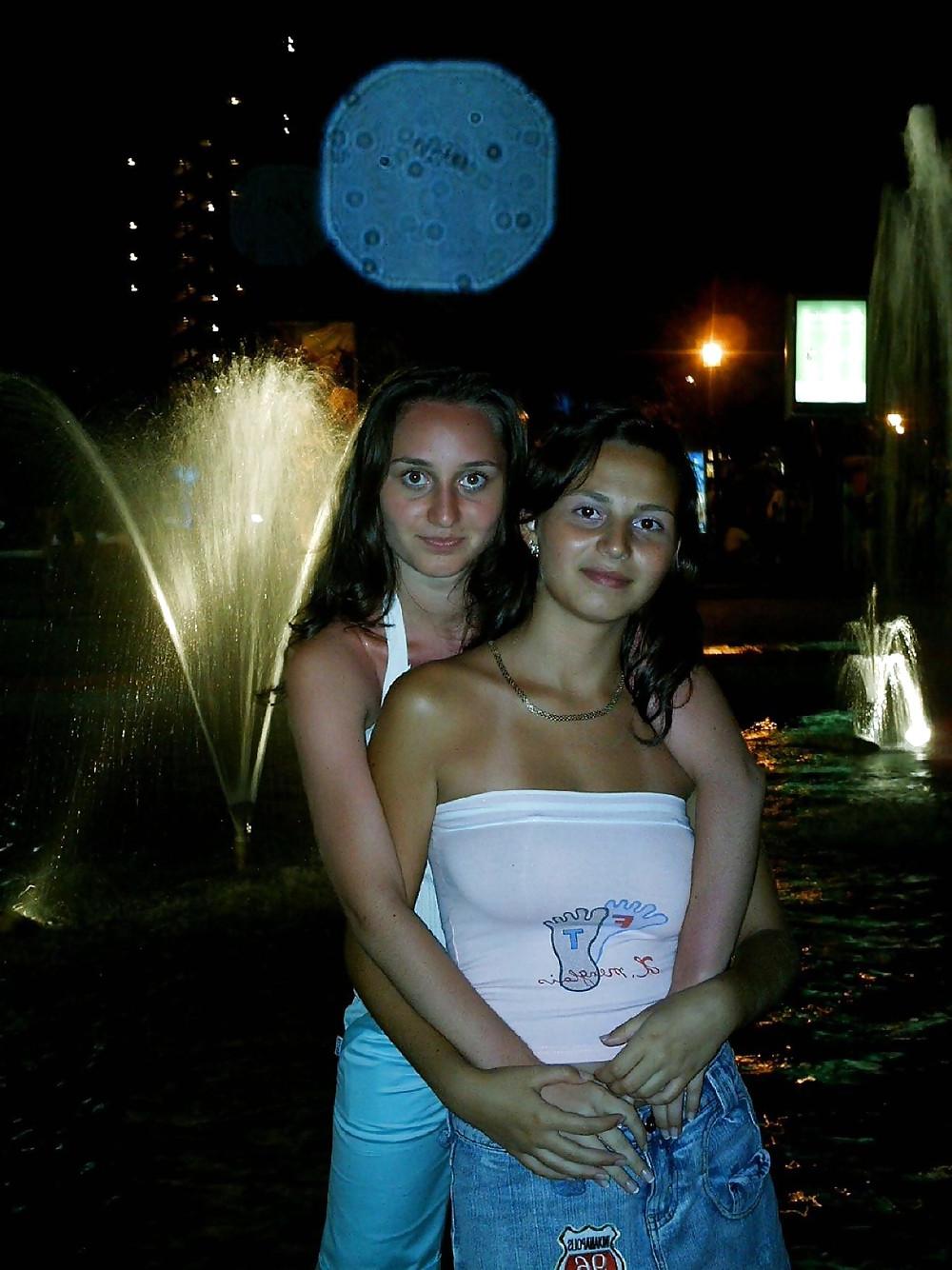 24P She forgot her bra 20.