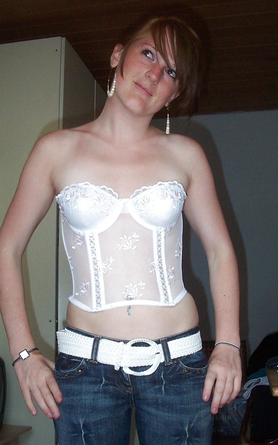 25P Amateur Teen's 27
