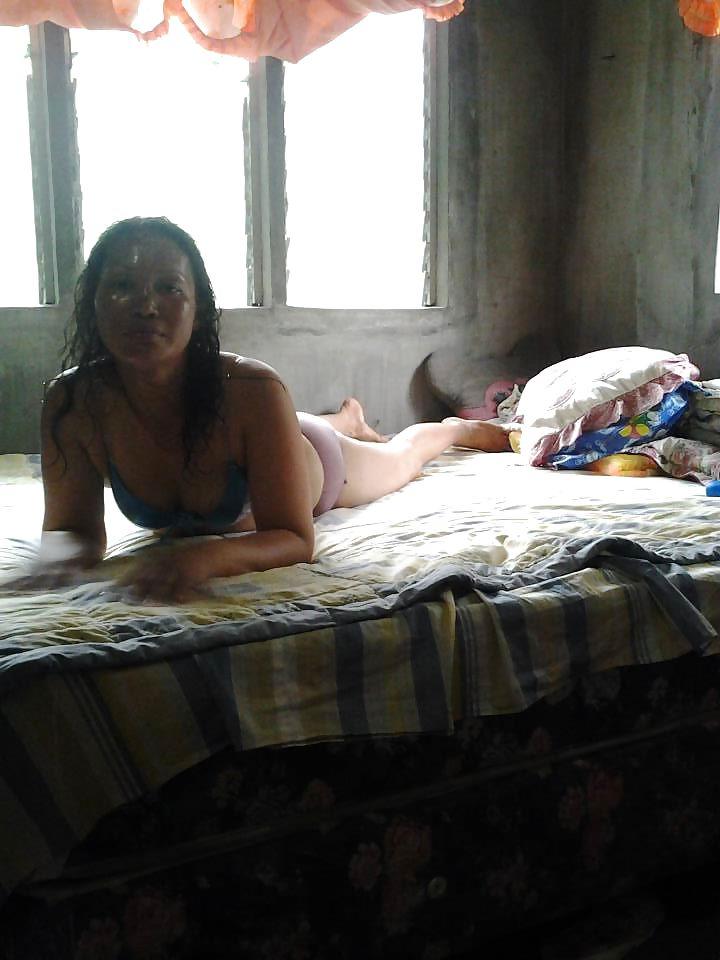 21P I am on bra and panty