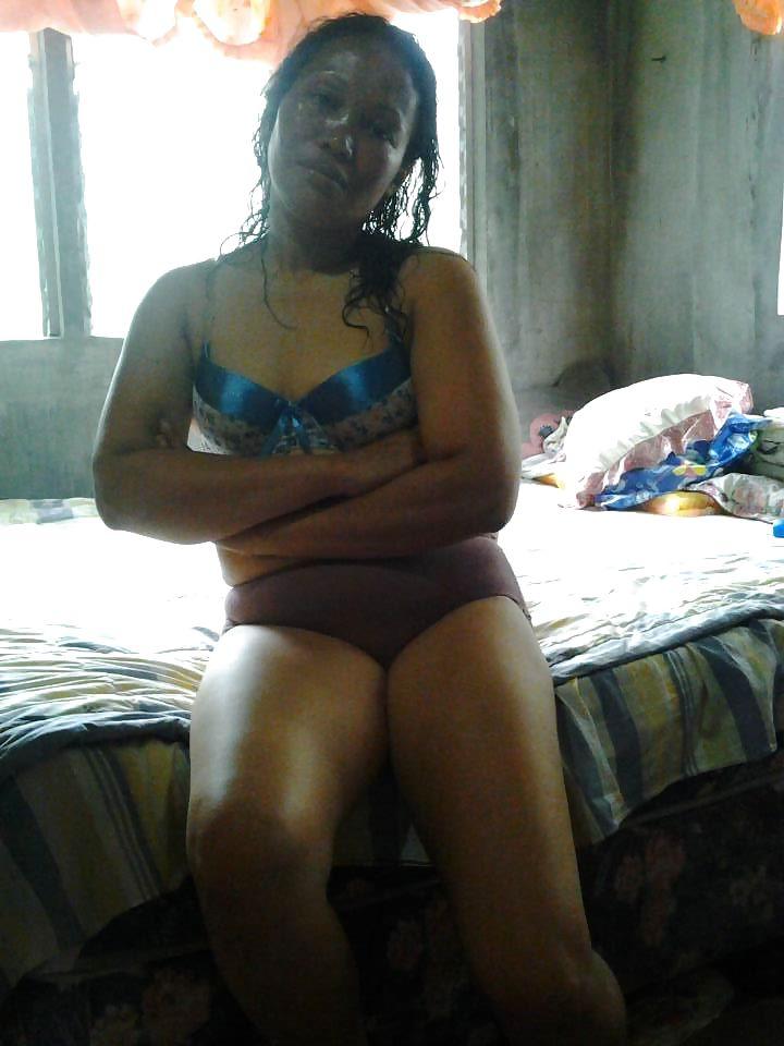 21P I am on bra and panty