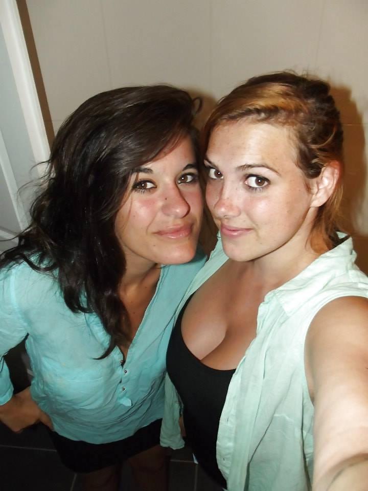 25P French Teen's Face Pics 