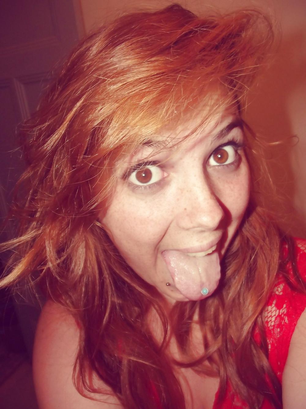25P French Teen's Face Pics 