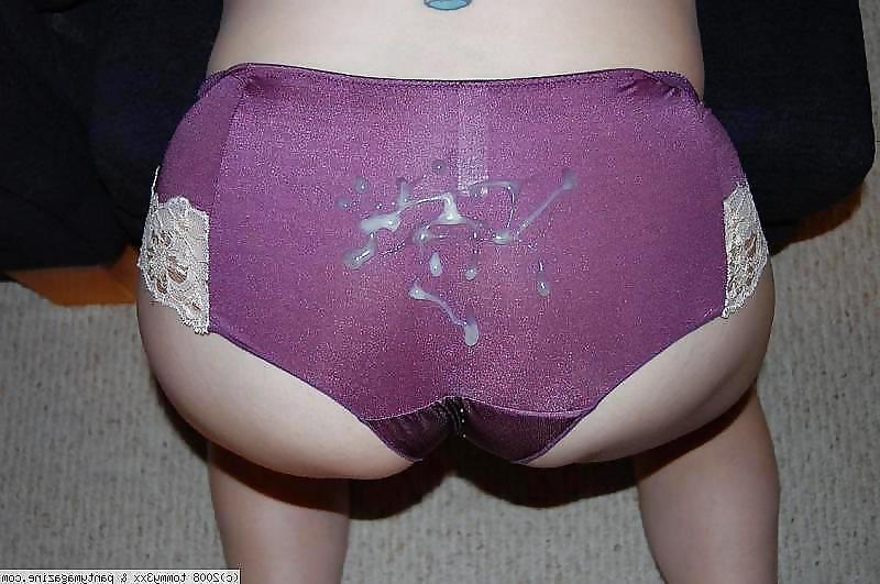 25P CUM ON HER PANTIES