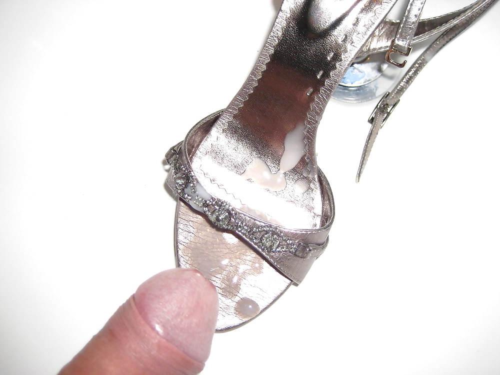 4P Cum on shoes