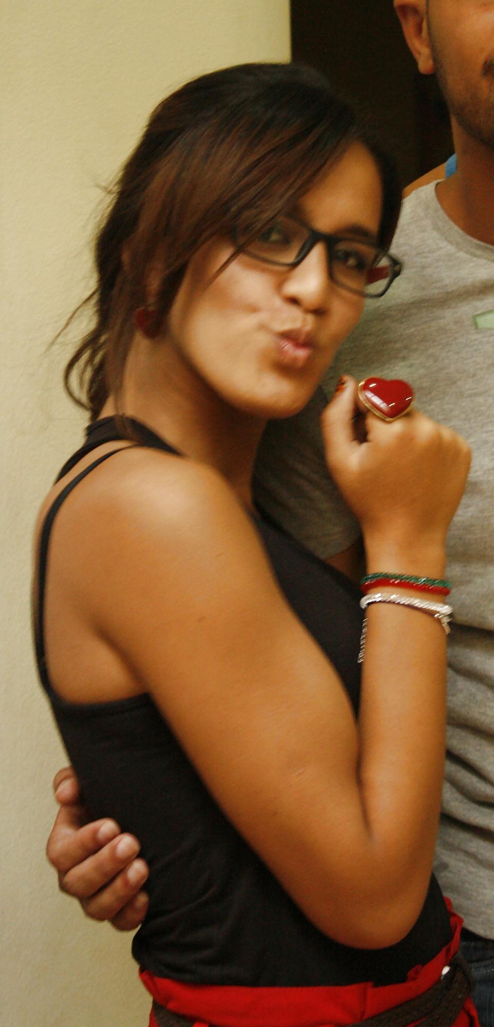 13P Saly Morocco Girl Cum On Her