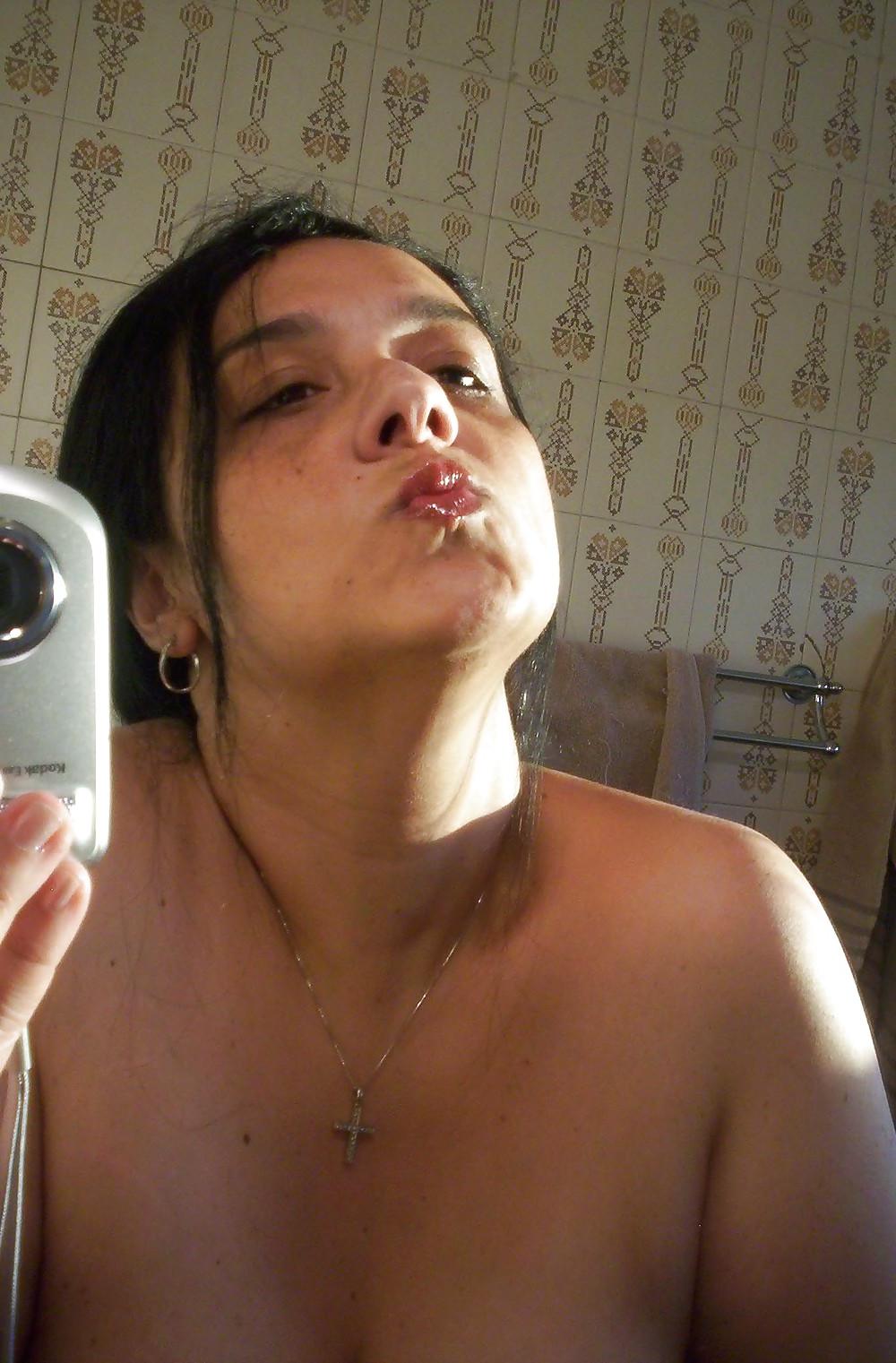 20P Busty.GILF.01