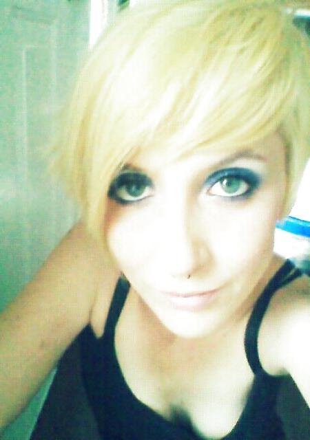 20P Ashley's Slut Face For Your Cum