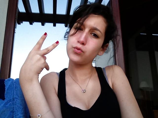 25P Oumayma  Morocco Girl Cum On Her