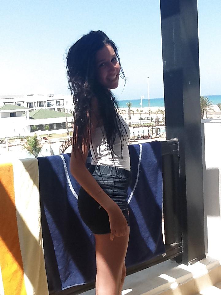25P Oumayma  Morocco Girl Cum On Her