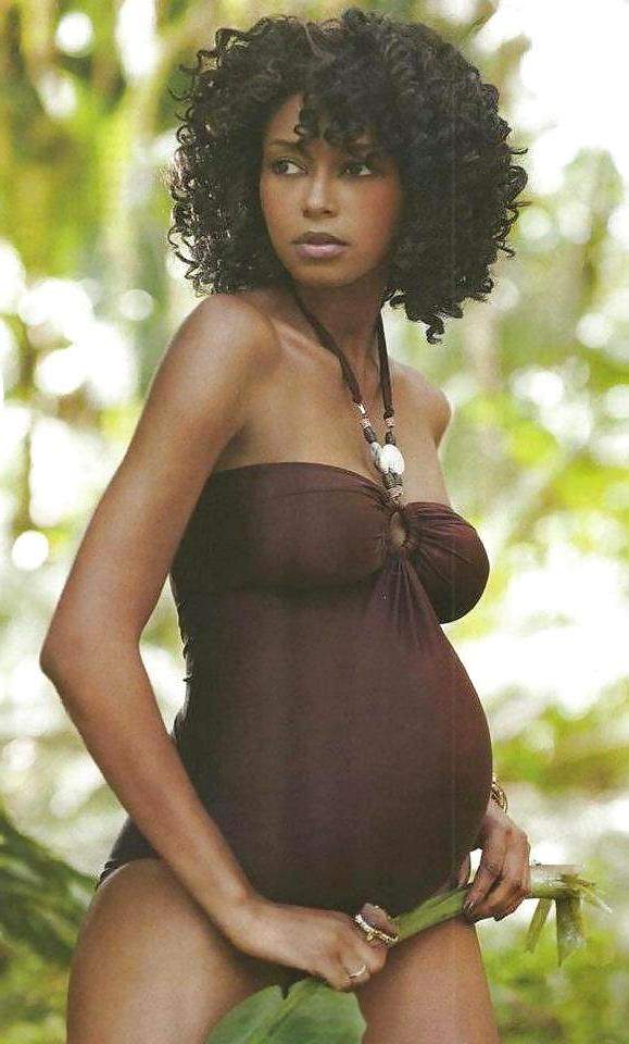 9P Sajata - Black Model's Maternity Work While Pregnant