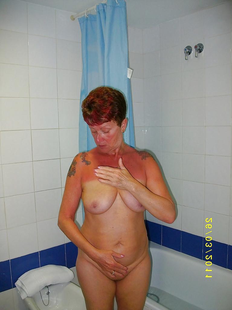 25P G I L F  Slut  26