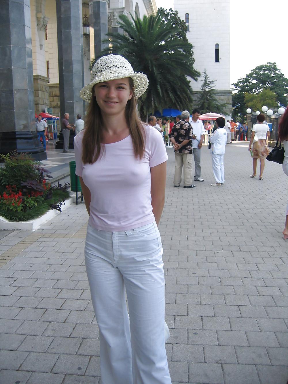24P She forgot her bra 12.