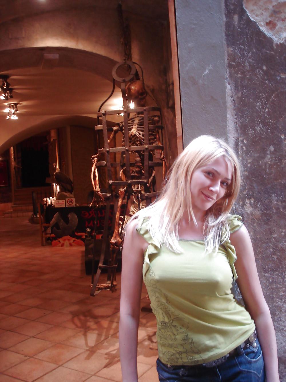 24P She forgot her bra 12.