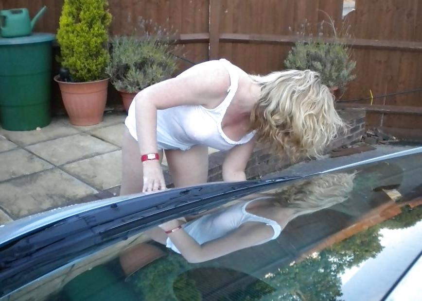 24P She forgot her bra 12.
