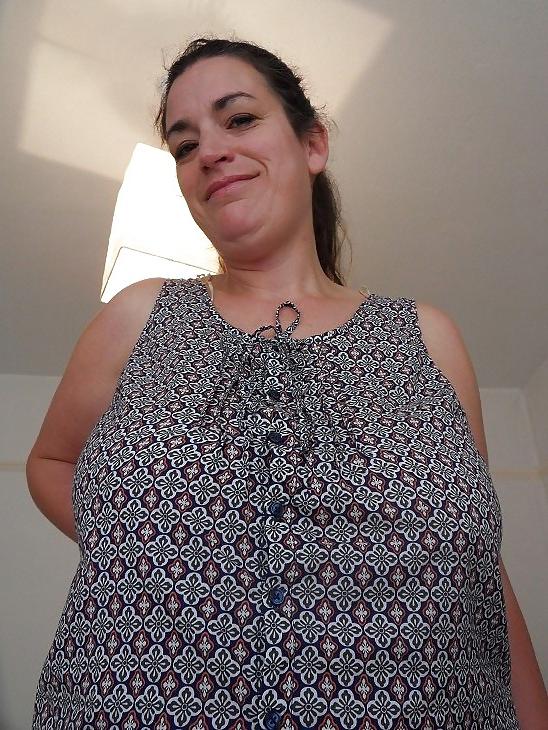 25P Big Tits Milf from Bath UK
