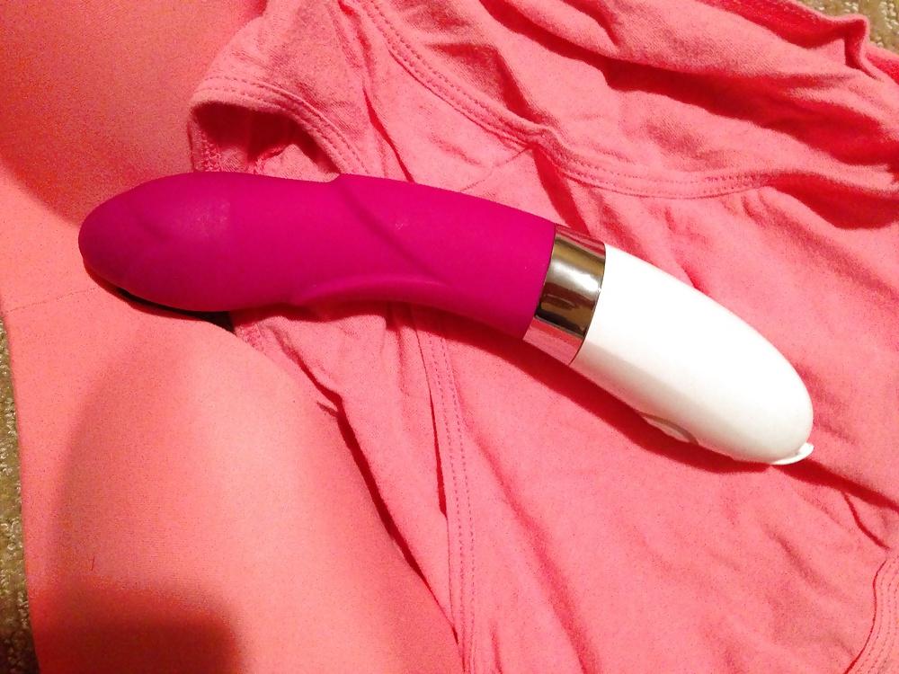 6P My wife's dildo, bra and panty!
