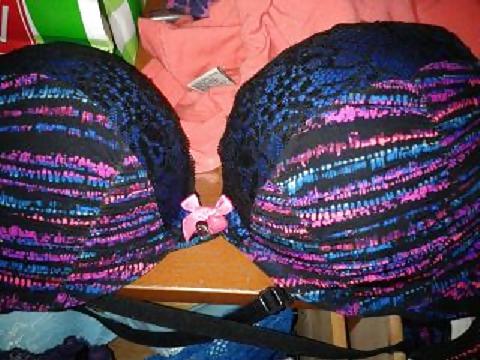 10P Pics of her Bra Drawer