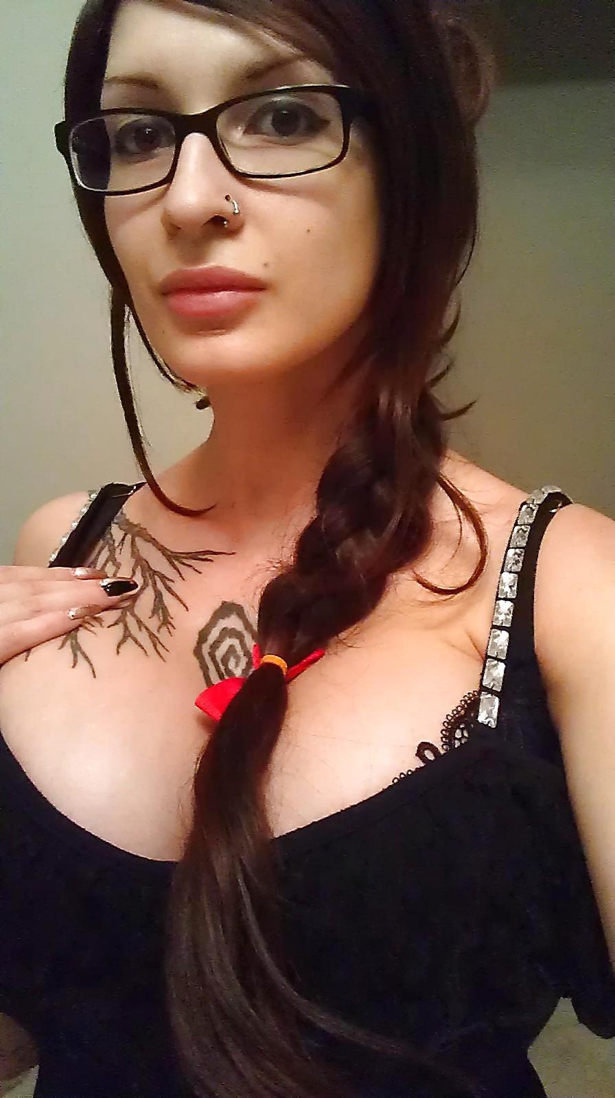 17P Ariane: Hot Fetish Model With Great Bolted On Tits