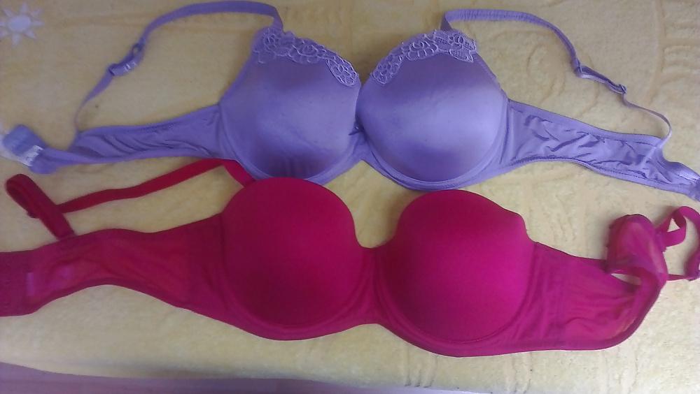 6P New pics from thongs and bra