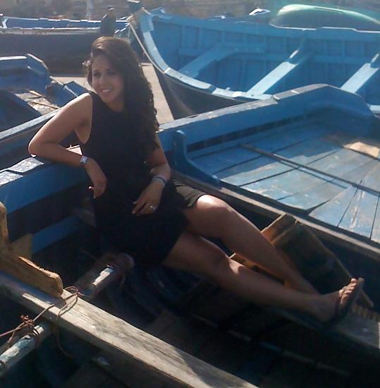 25P Zineba Morocco Girl Cum On Her