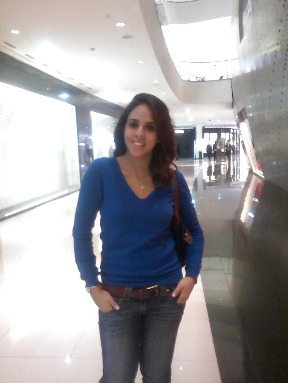 25P Zineba Morocco Girl Cum On Her
