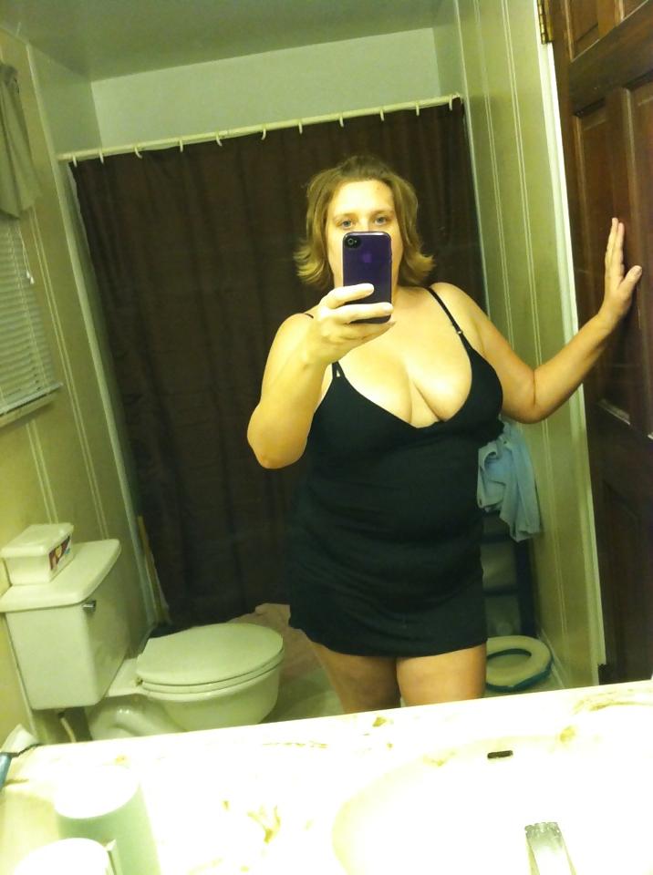 8P Bar girl