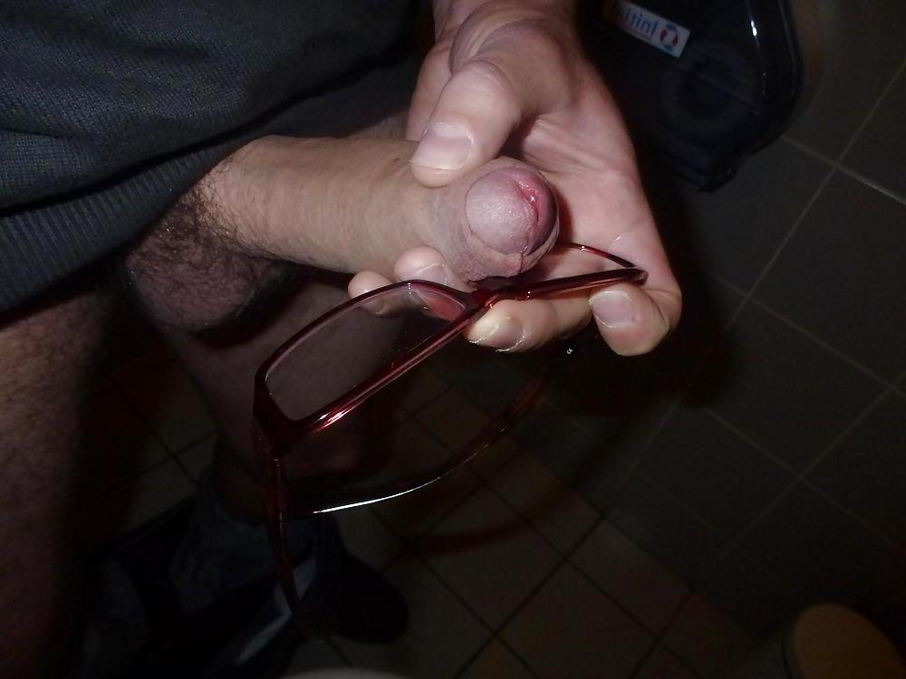 14P Quick cum on my Colleague's glasses while she was in break