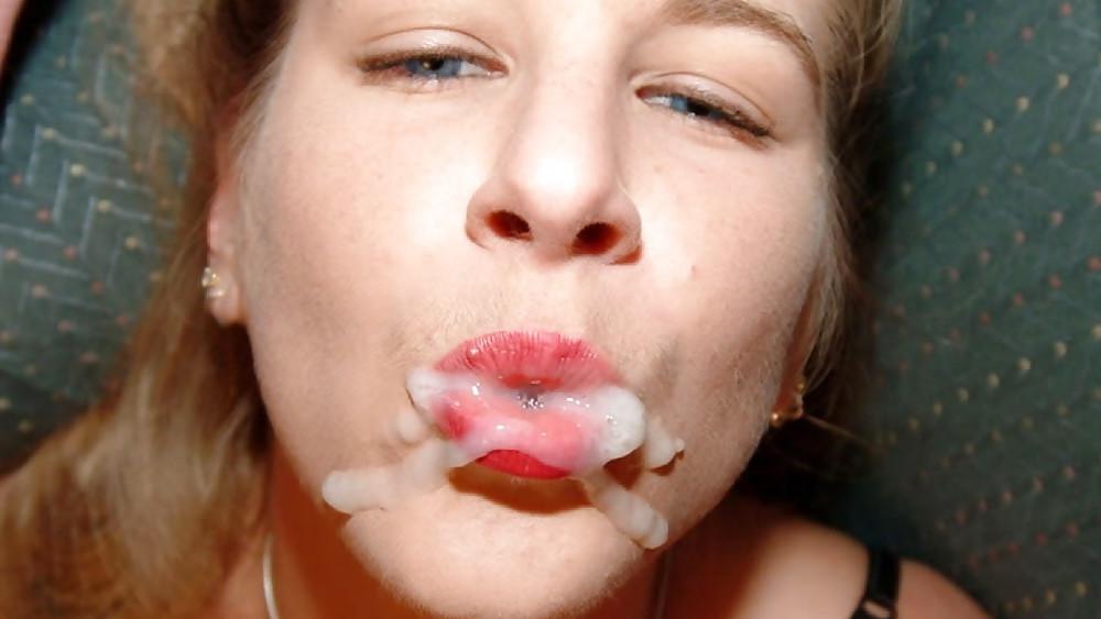 25P Sperm leaks out from beautiful mouths and faces (Camaster)