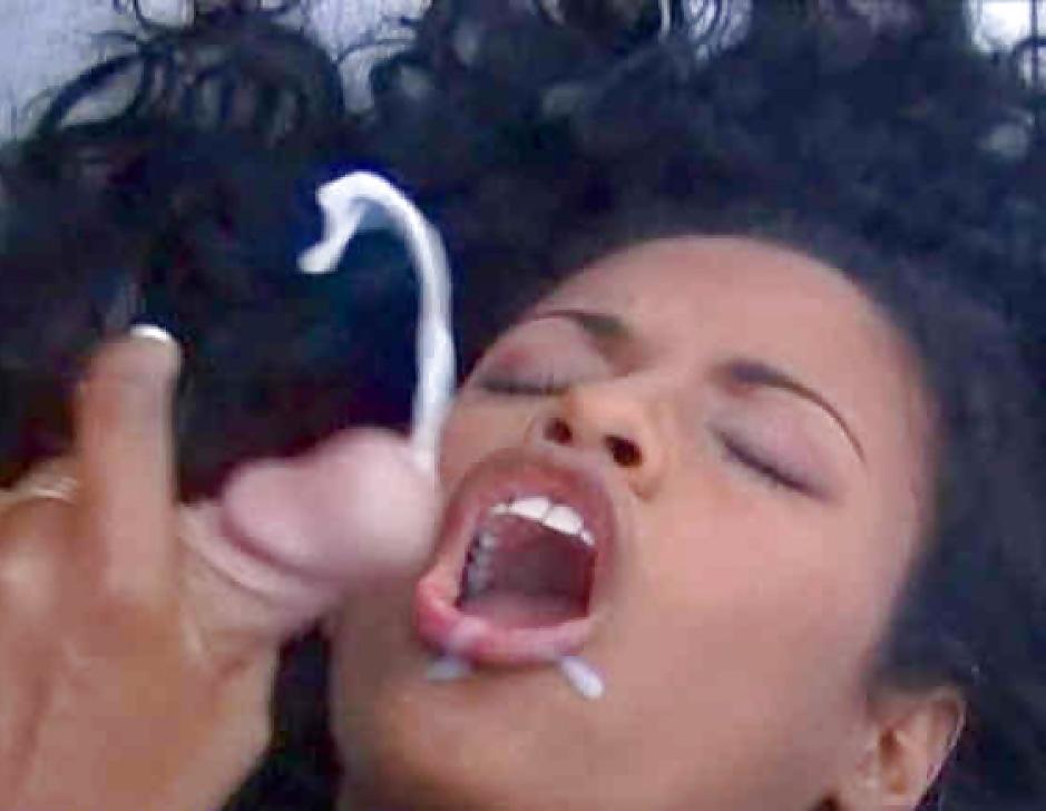 25P CUM SLUTS 3