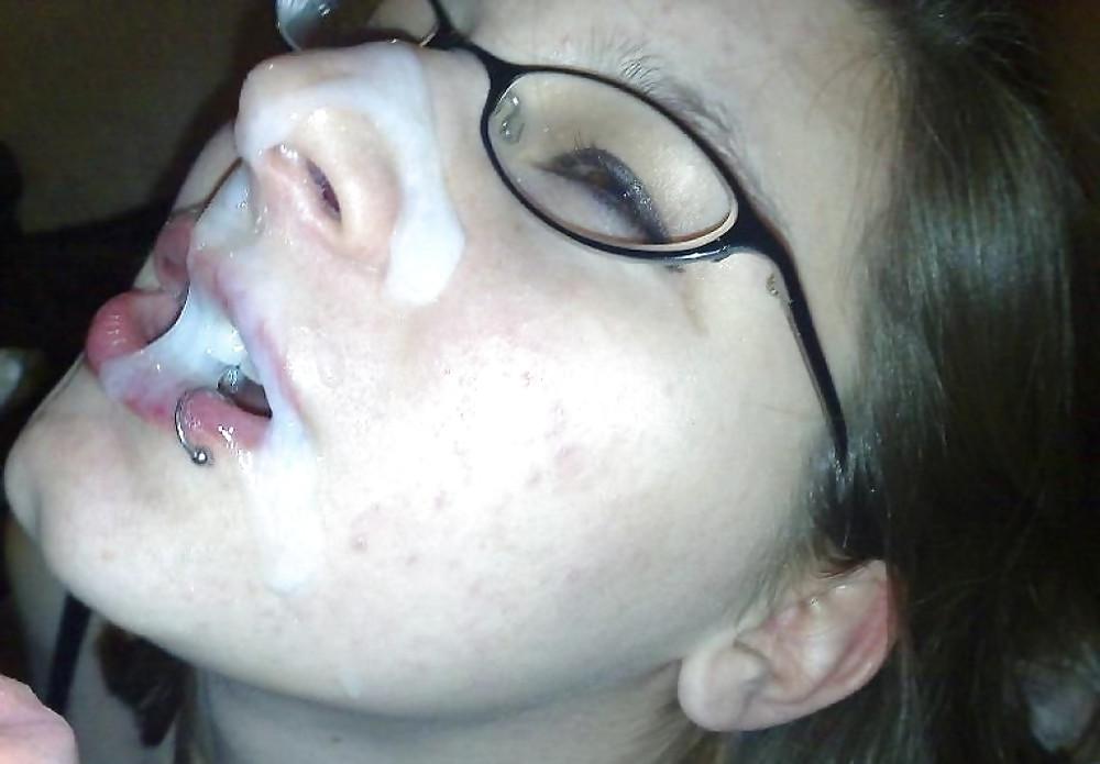 25P CUM SLUTS 3