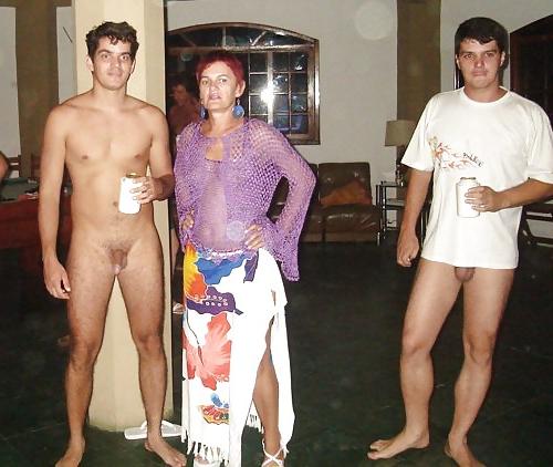 23P How we should recieve women at home (CFNM)