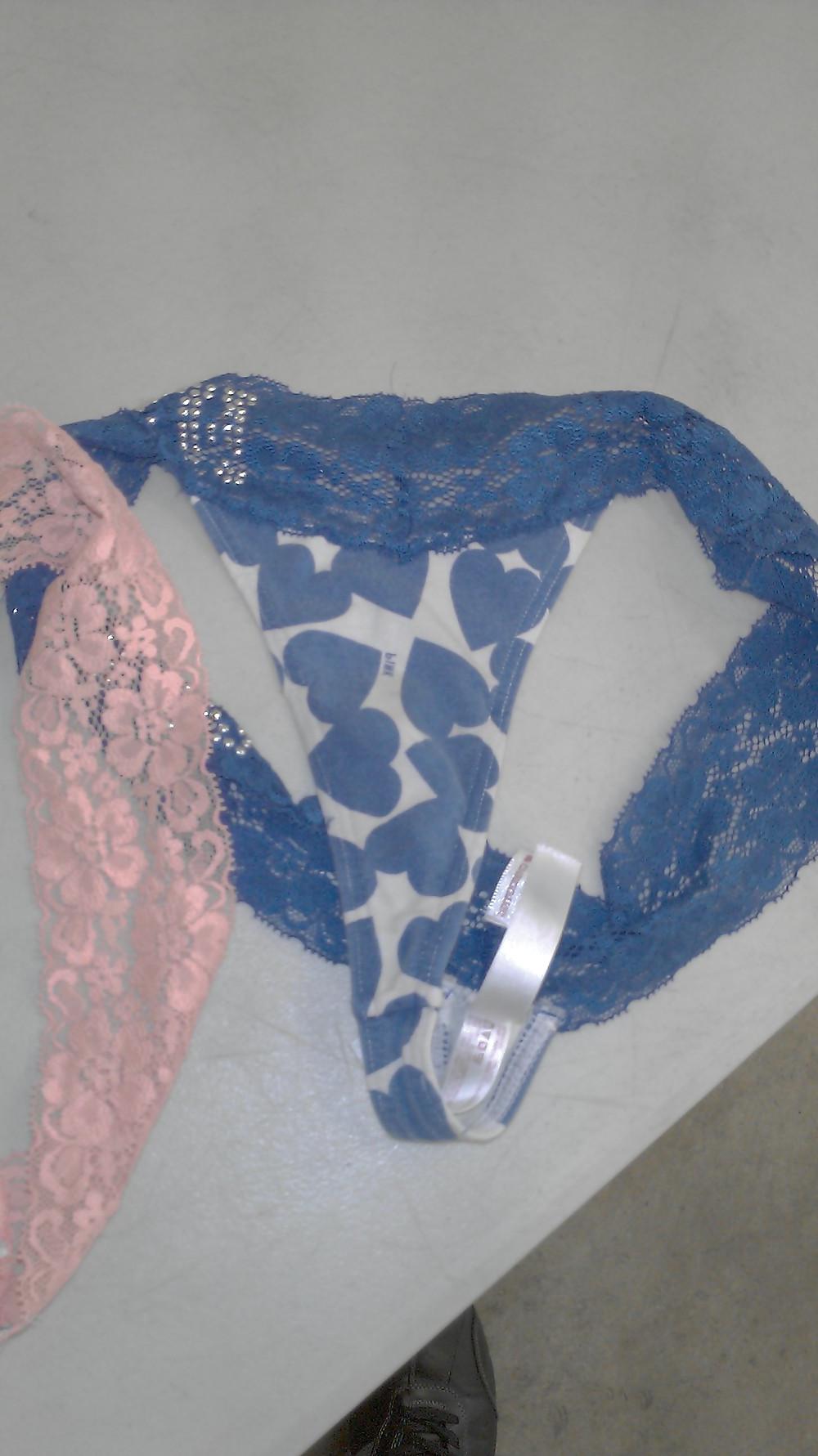 7P Cum on laundry panties 3