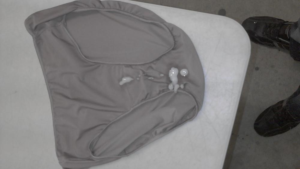 7P Cum on laundry panties 3