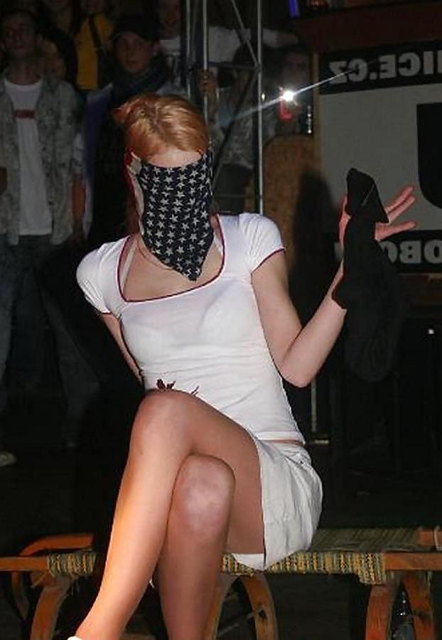 25P Real Male Stipp Party (CFNM)
