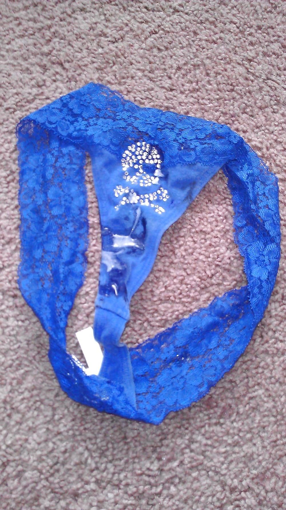7P Cum on nieces thong 3