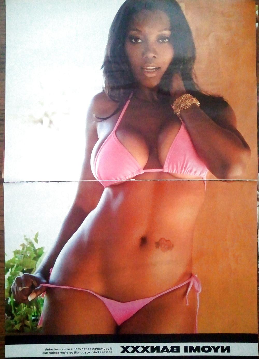 10P Cum on Nyomi Banxxx perfect ass